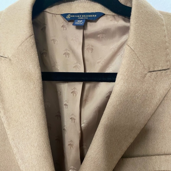 Brooks Brothers | 100% Camel Hair Blazer - Picture 4 of 10